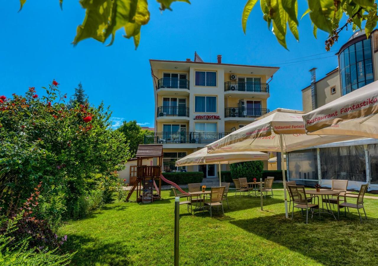 Hotel Fantastiko Ravda Exterior photo